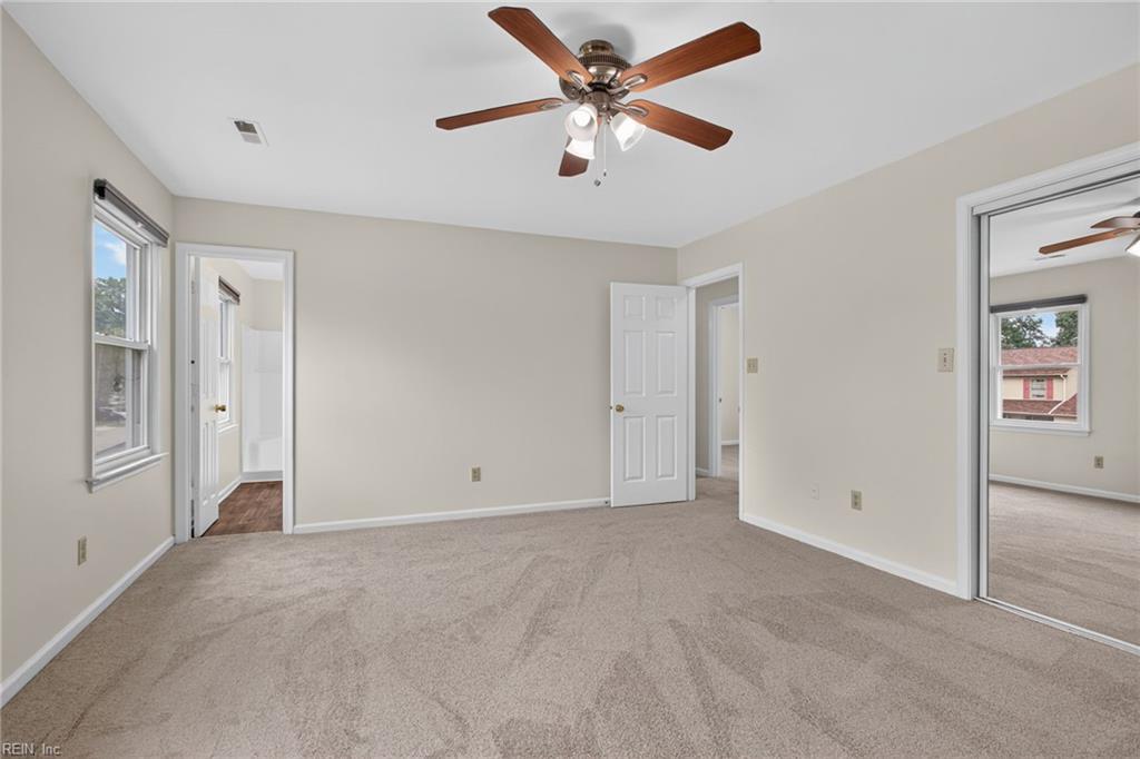 43 Charlene Loop Property Photo 20