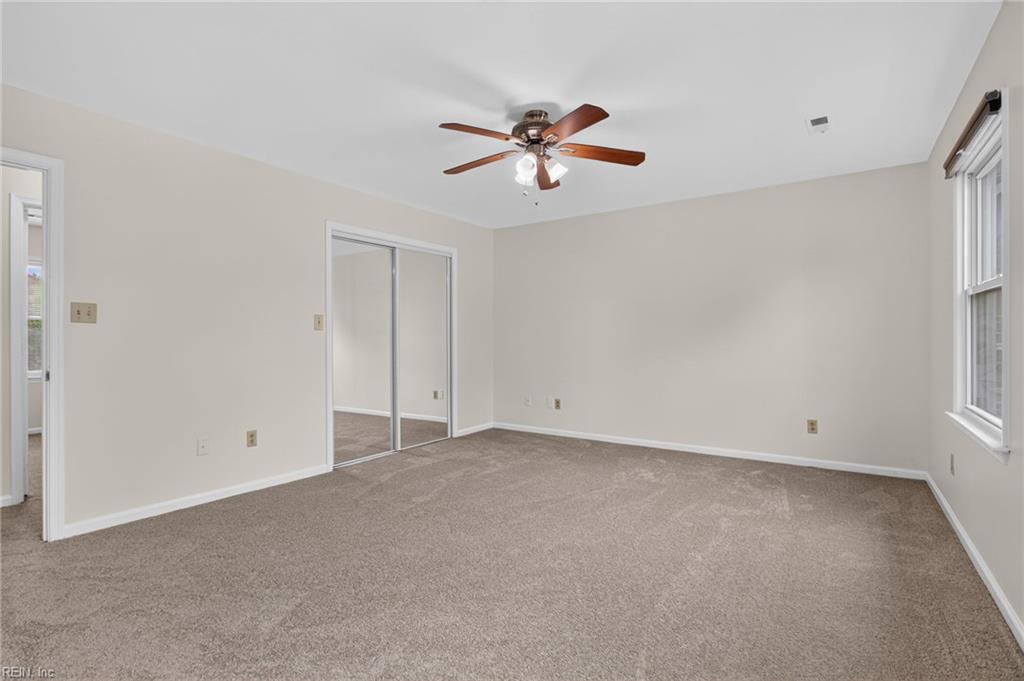 43 Charlene Loop Property Photo 21
