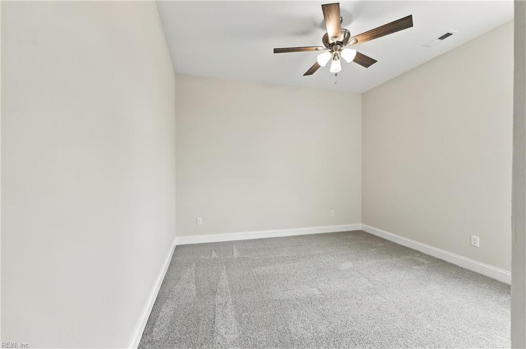 608 Lake Rd Property Photo 21