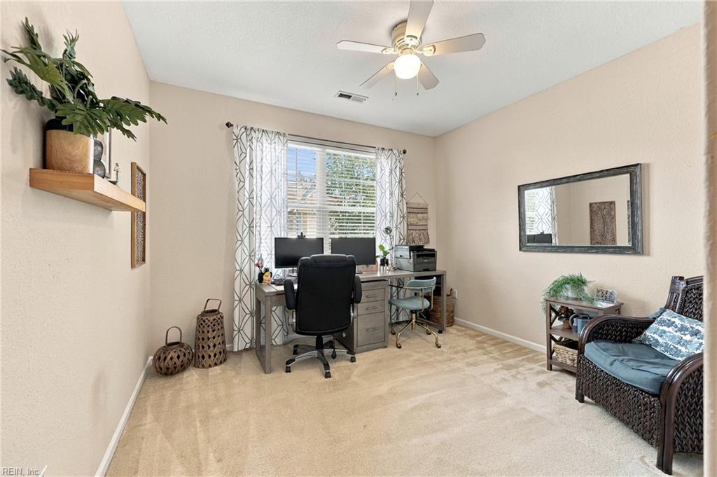 525 Hanbury Rd W Property Photo 27