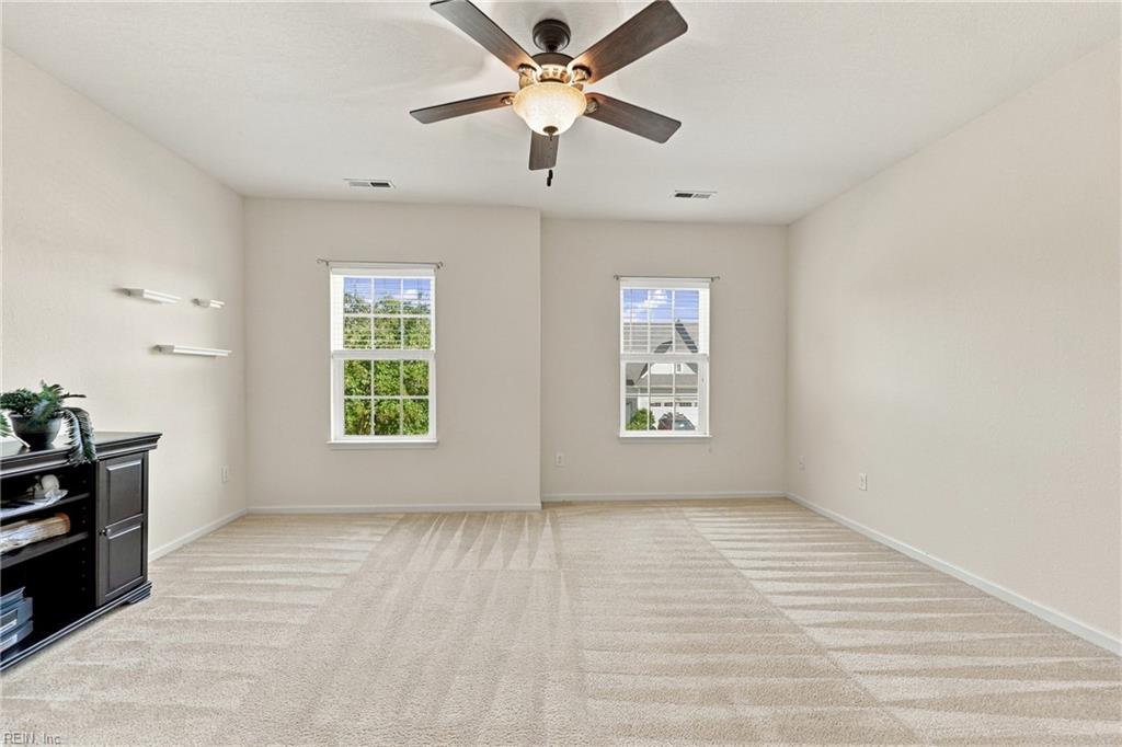 525 Hanbury Rd W Property Photo 32