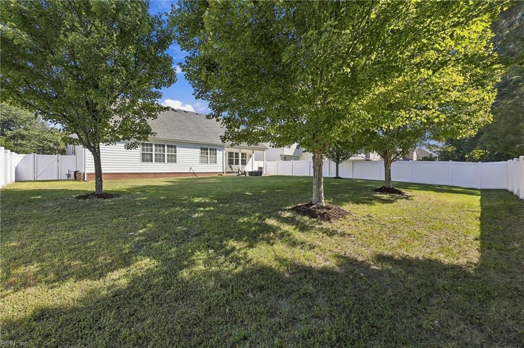 525 Hanbury Rd W Property Photo 39