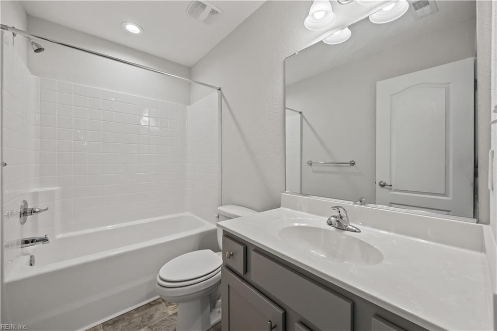 104 Ashbee Ct Property Photo 24