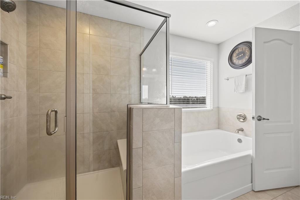 104 Ashbee Ct Property Photo 30
