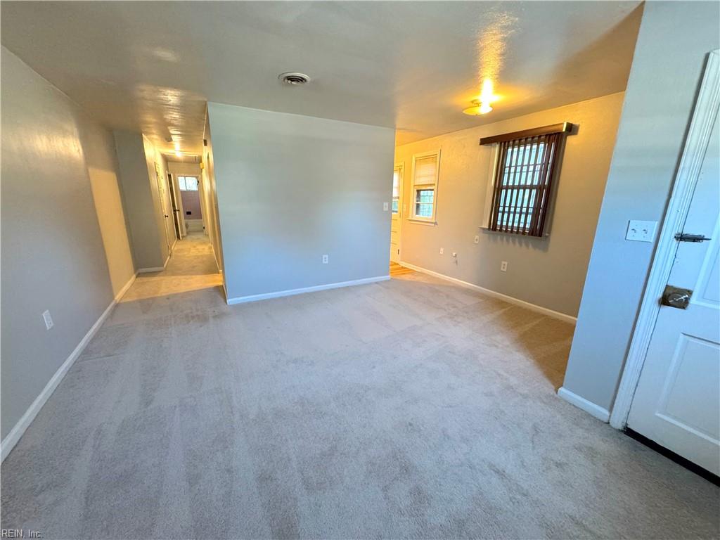 9268 Buckman Ave Property Photo 5