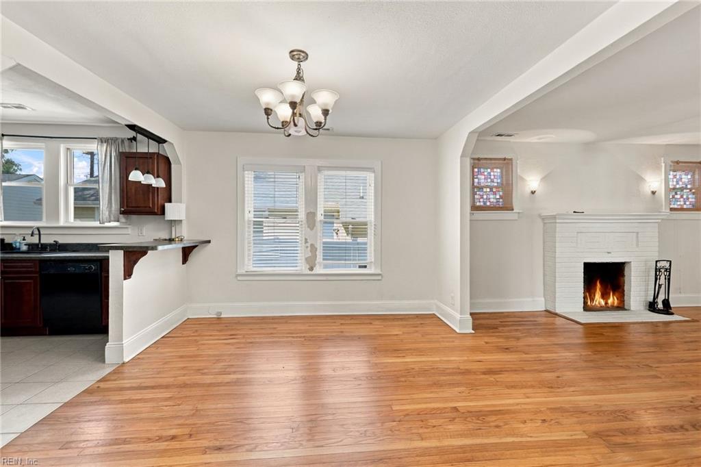 305 Lenox Ave Property Photo 20