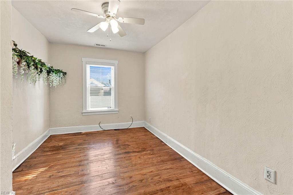 305 Lenox Ave Property Photo 24