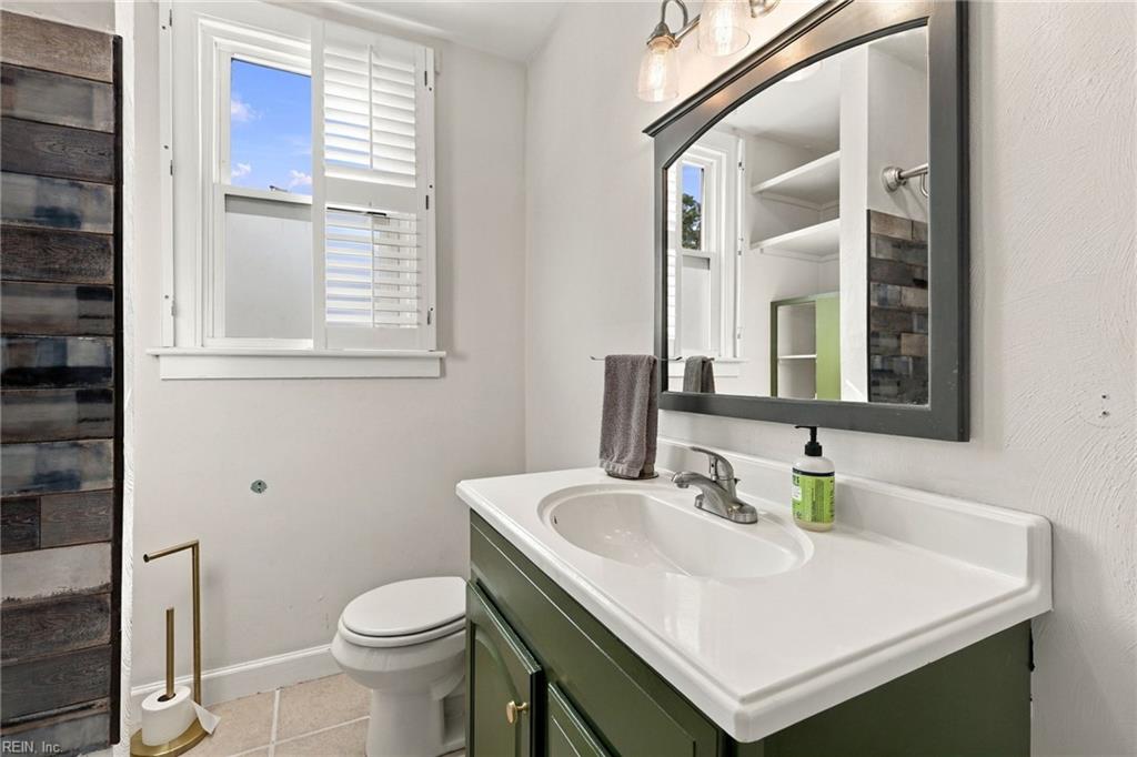 305 Lenox Ave Property Photo 29