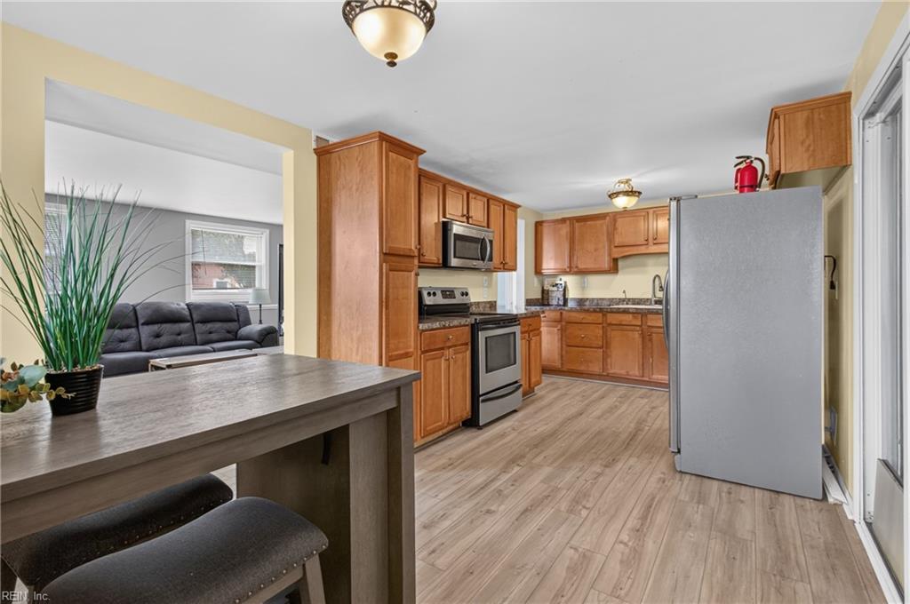 2021 Seward Dr Property Photo 7
