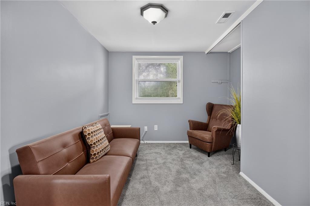 2021 Seward Dr Property Photo 24