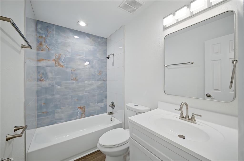 5304 Doon St Property Photo 29