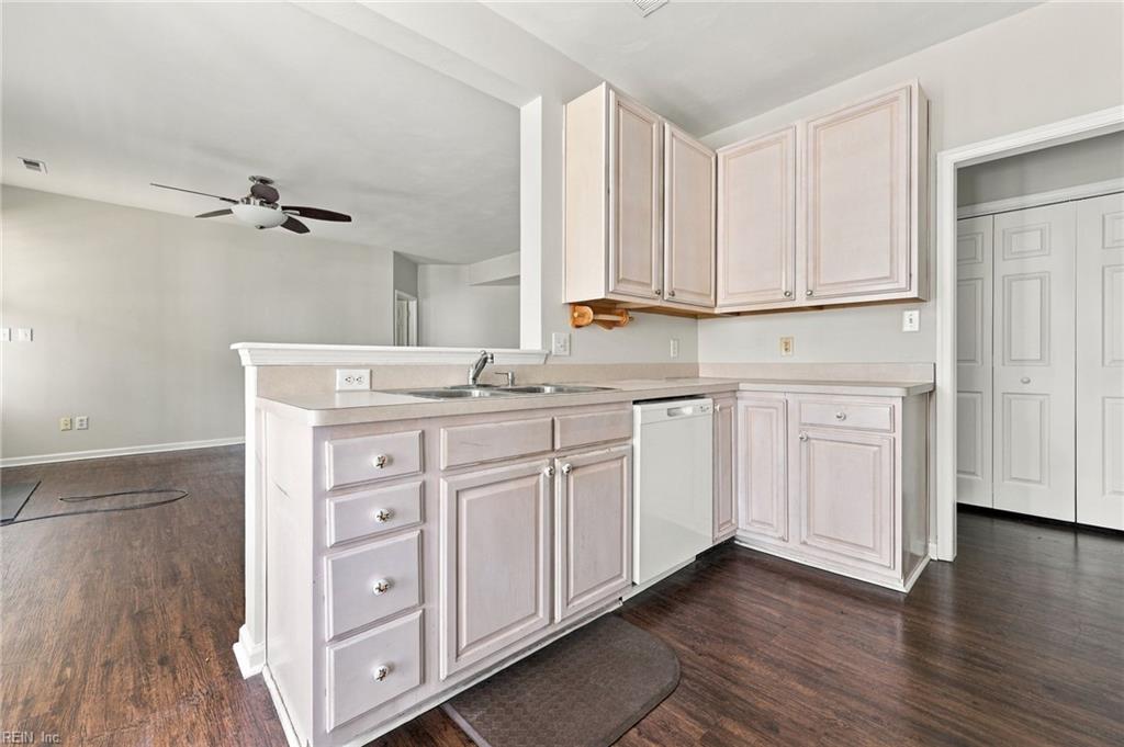5277 Summer Cres Property Photo 10