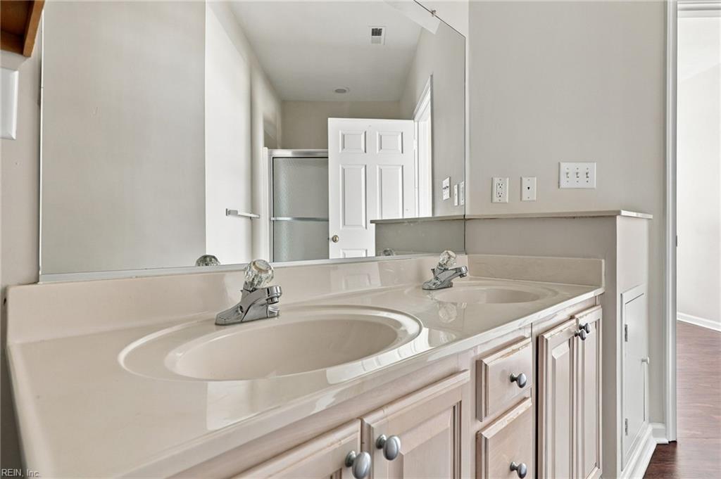 5277 Summer Cres Property Photo 23