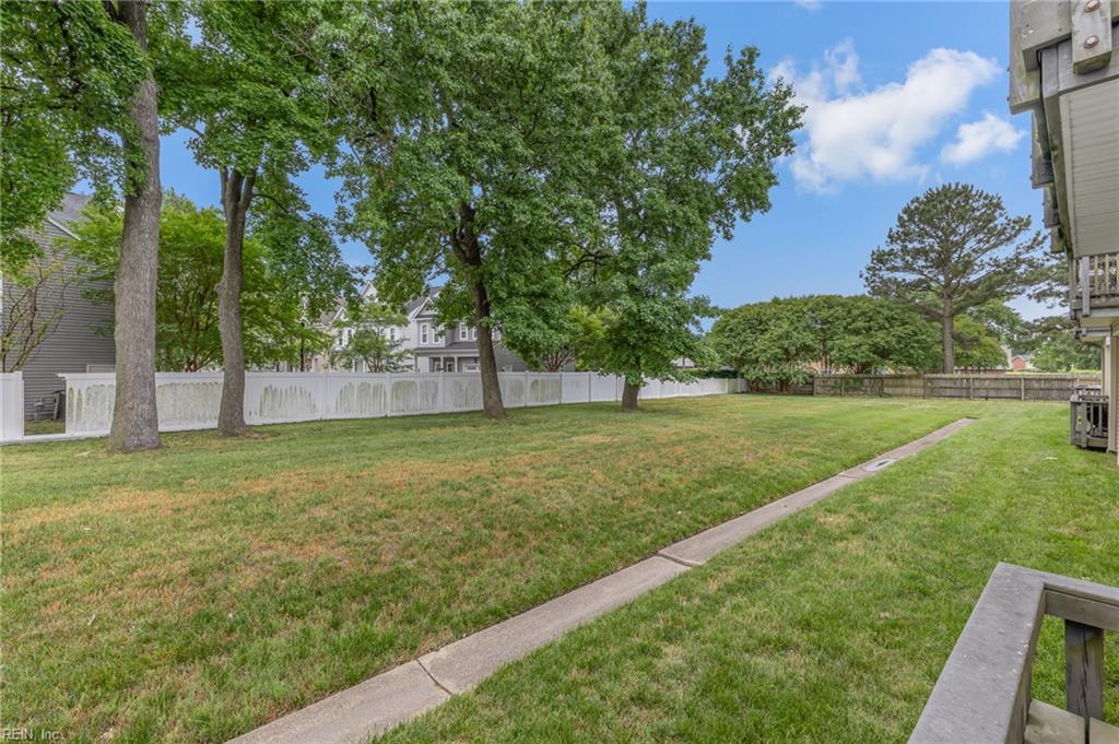 5277 Summer Cres Property Photo 29