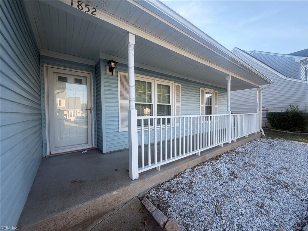 1852 Blairmore Arch Property Photo 3