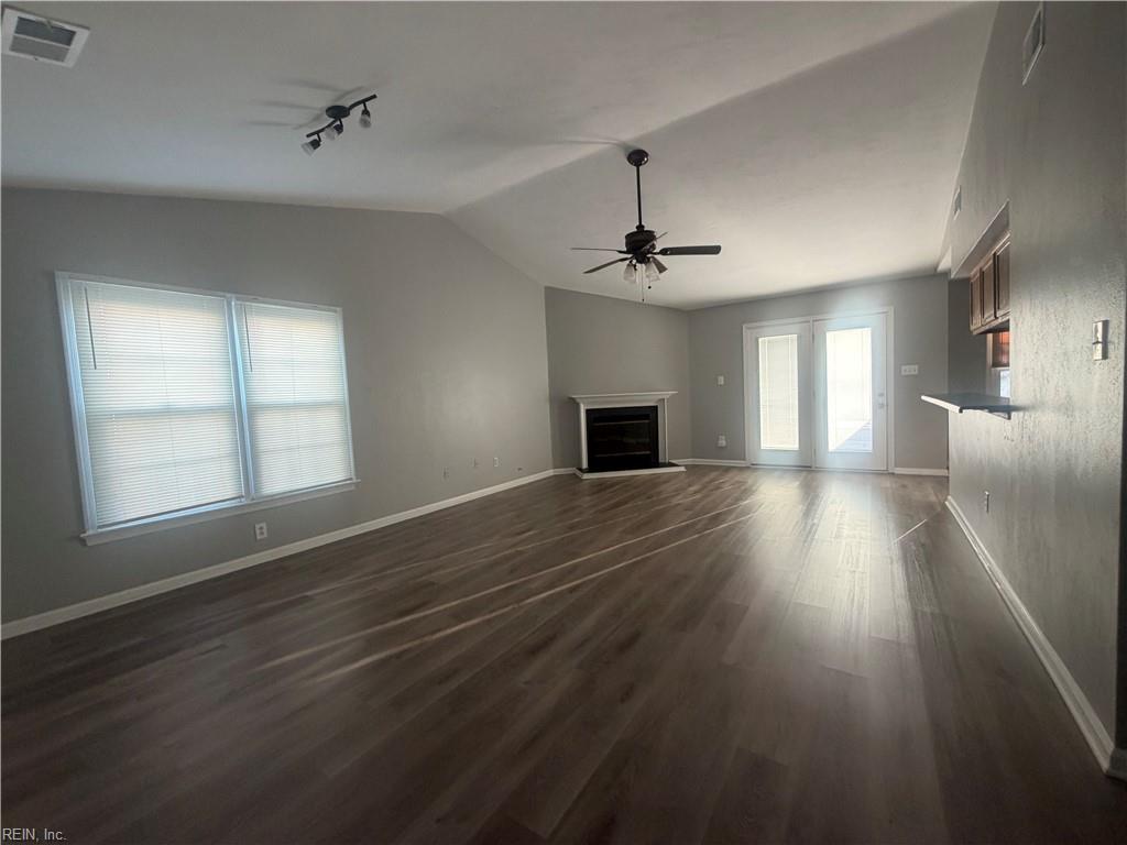 1852 Blairmore Arch Property Photo 4
