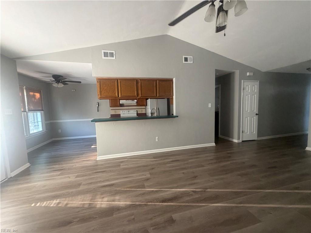 1852 Blairmore Arch Property Photo 5