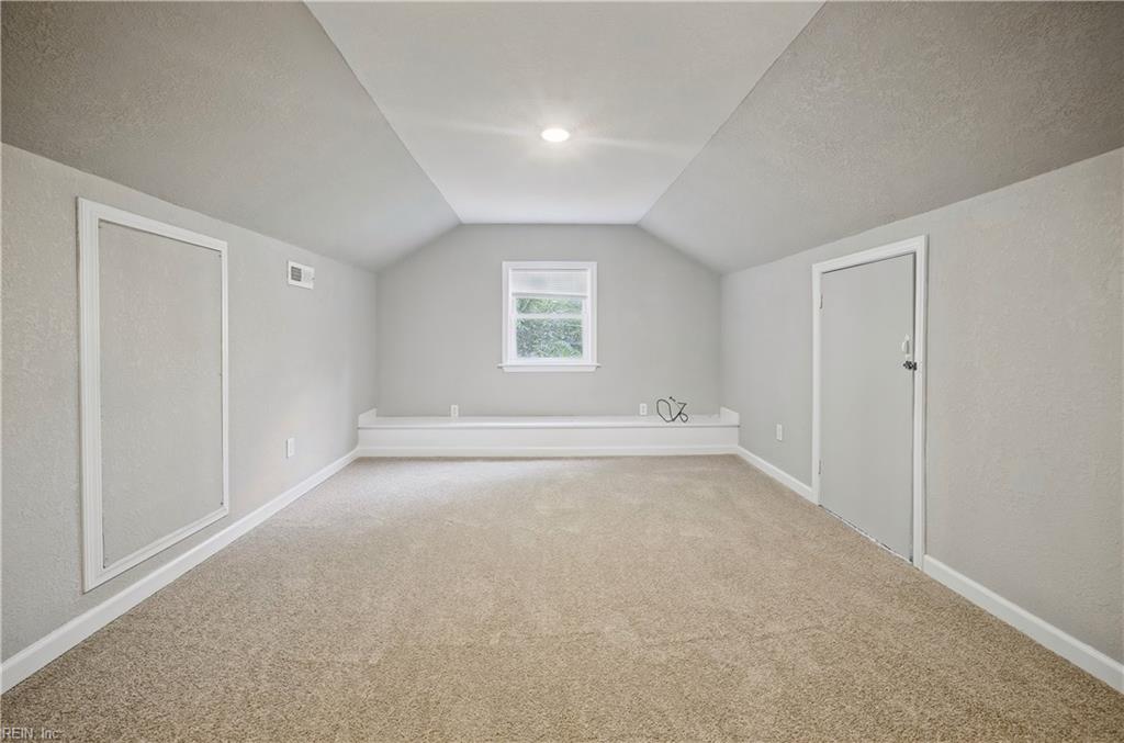 209 N Capital St Property Photo 30
