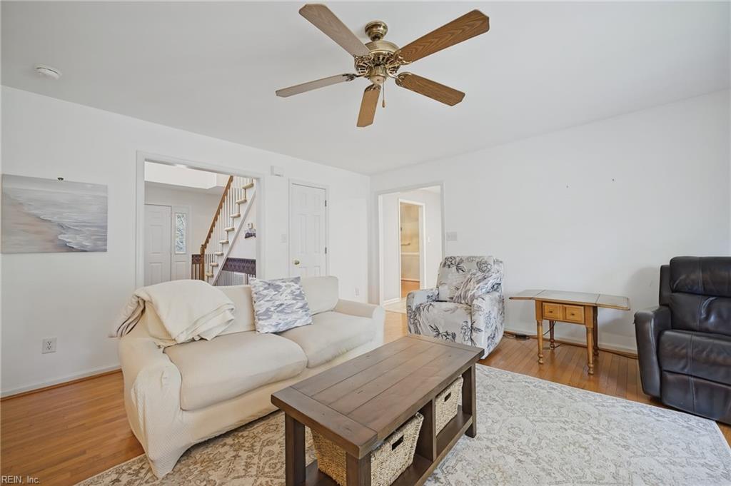 23261 Tara Ct Property Photo 7