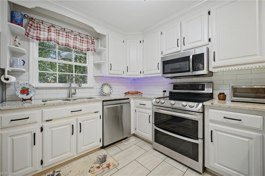 23261 Tara Ct Property Photo 11