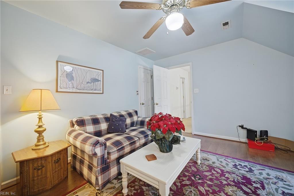 23261 Tara Ct Property Photo 27