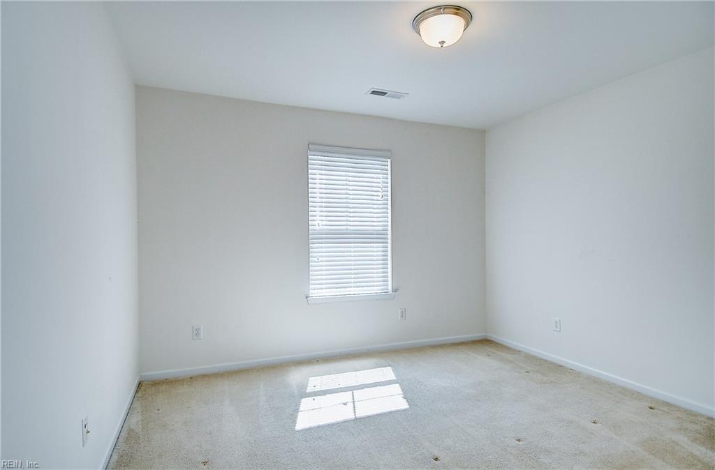 1121 Kinderly Ln Property Photo 10