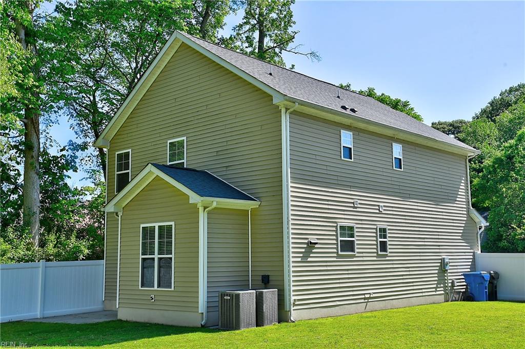 1121 Kinderly Ln Property Photo 15