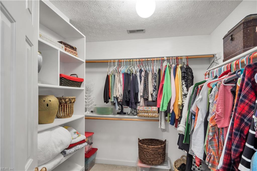 113 Ewell Pl Property Photo 28