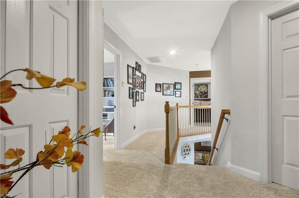 113 Ewell Pl Property Photo 34