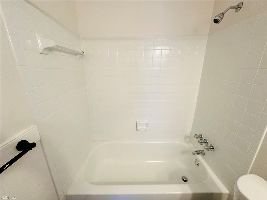 3914 Thalia Trace Ct Property Photo 13