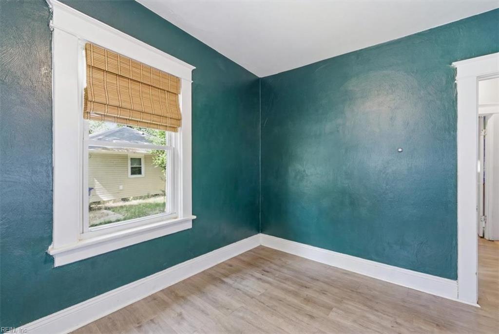 2931 Vimy Ridge Ave Property Photo 14