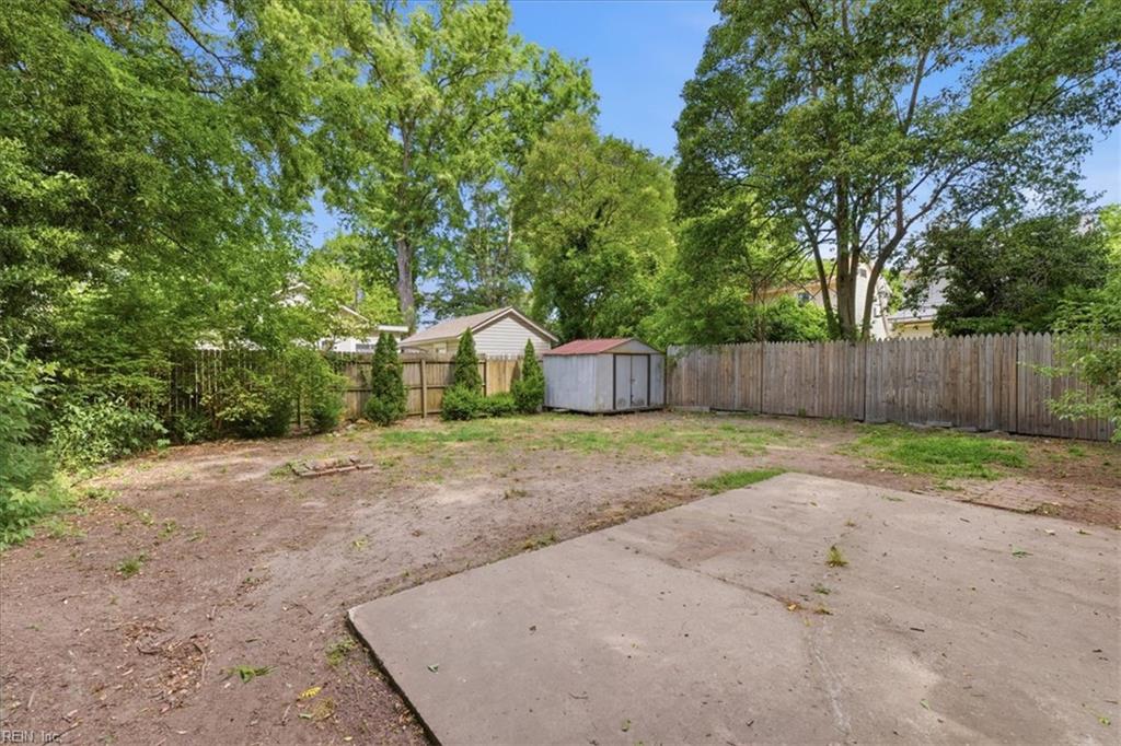 2931 Vimy Ridge Ave Property Photo 17