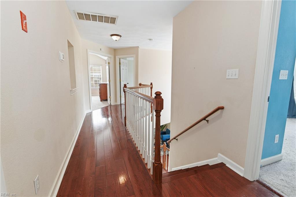 1237 Spruce Ln Property Photo 21