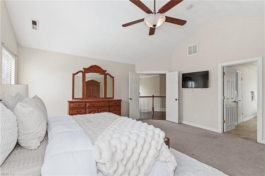 1237 Spruce Ln Property Photo 22