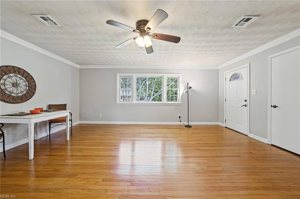 145 Hurdle Dr Property Photo 6