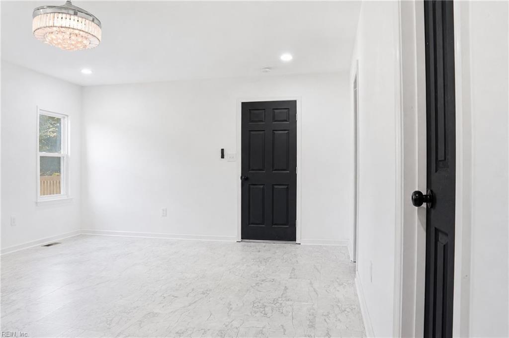 845 N King St Property Photo 18