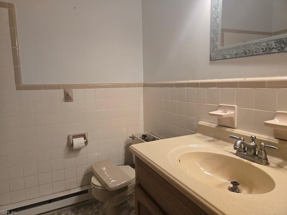 214 Delaney Dr Property Photo 5