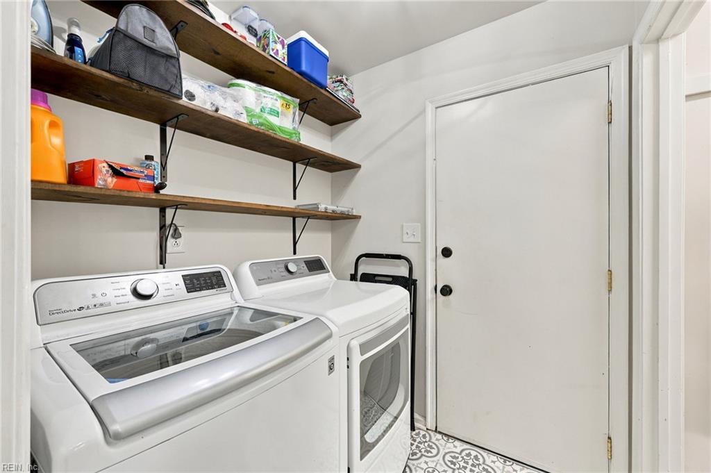 8075 Glass Rd Property Photo 14