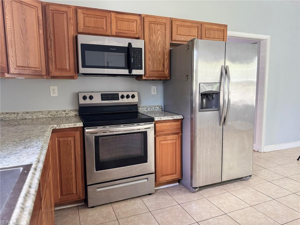 2513 Carona Ave Property Photo 10