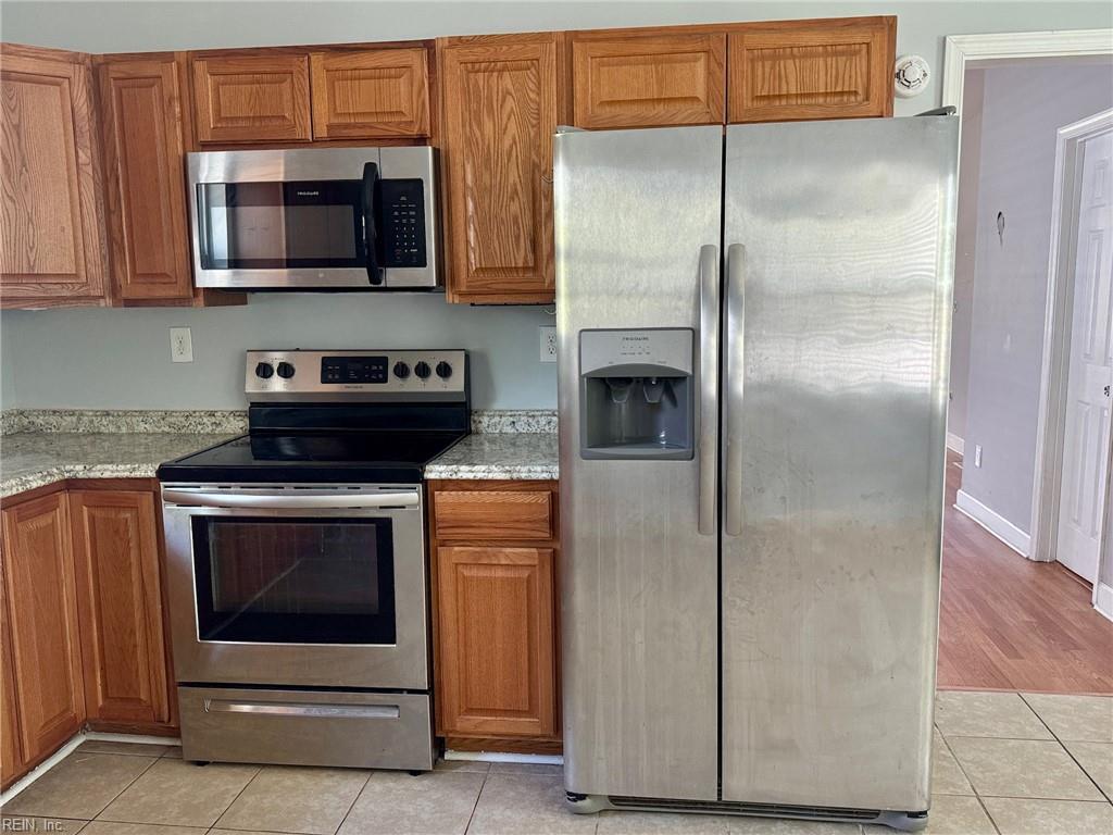 2513 Carona Ave Property Photo 14