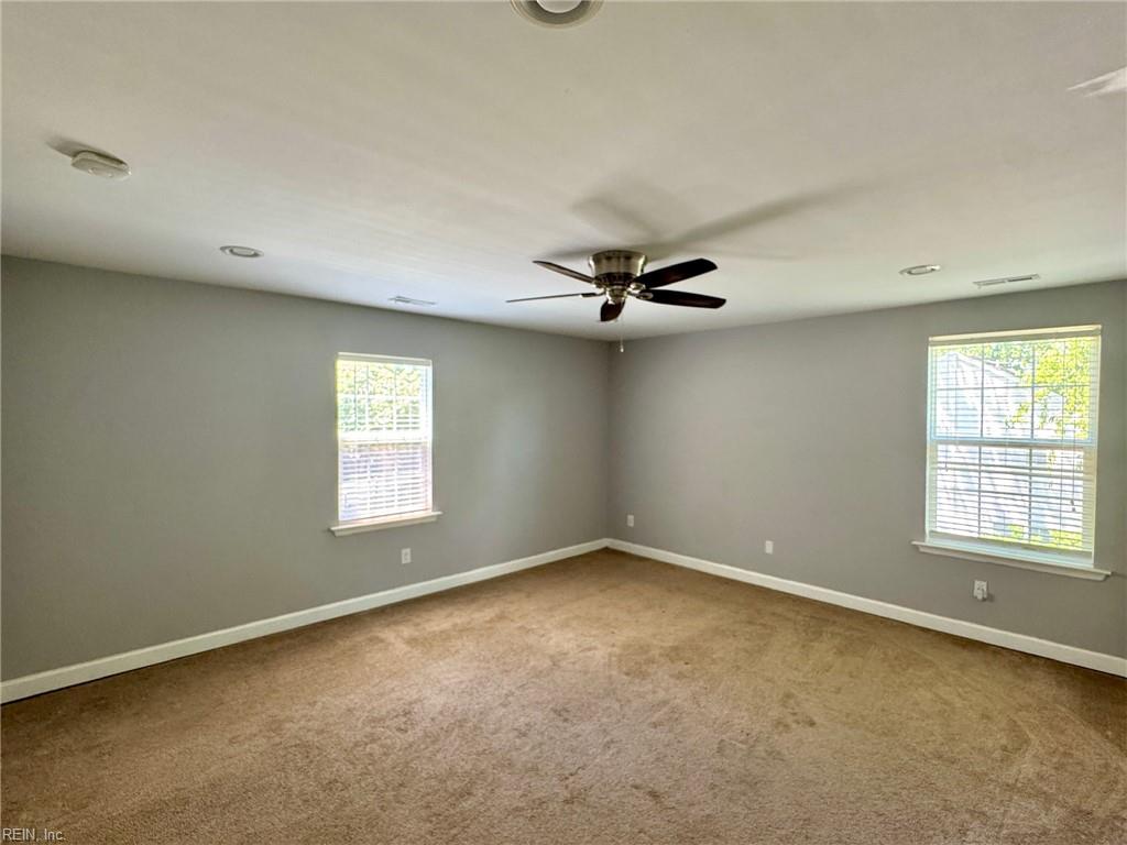 2513 Carona Ave Property Photo 19