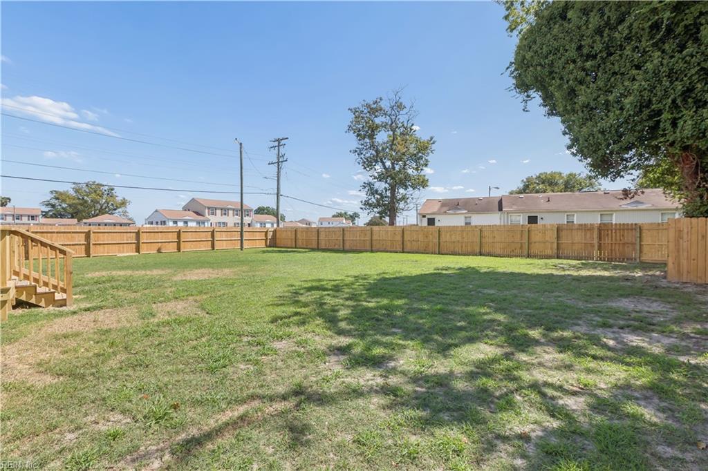 988 15th Street Property Photo 21