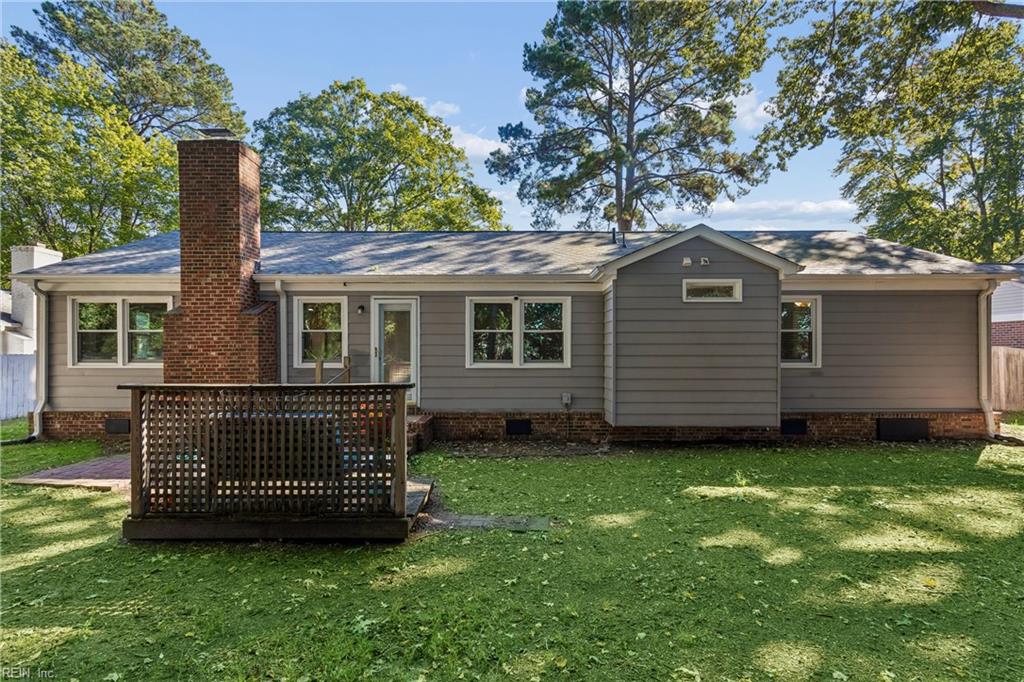 688 Village Green Pw Property Photo 33