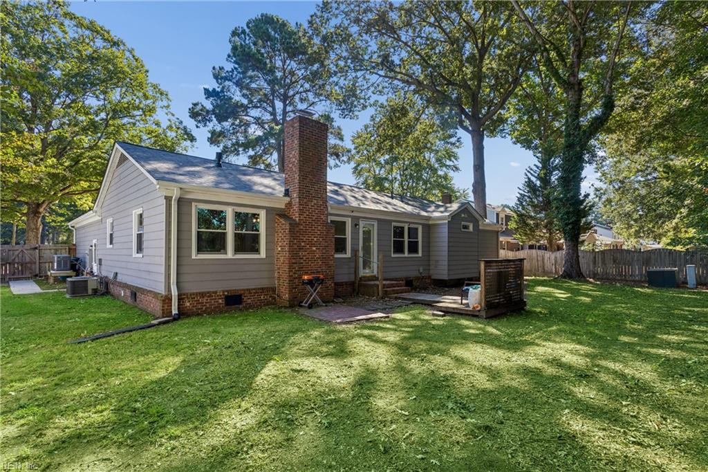 688 Village Green Pw Property Photo 34