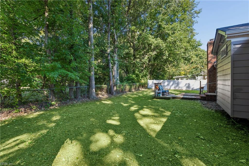 688 Village Green Pw Property Photo 37