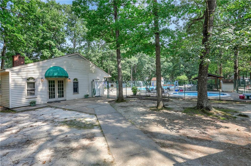 688 Village Green Pw Property Photo 44