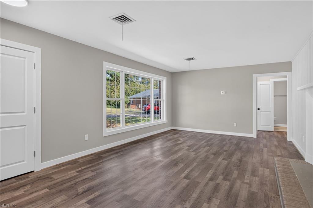 146 Cambridge Pl Property Photo 9