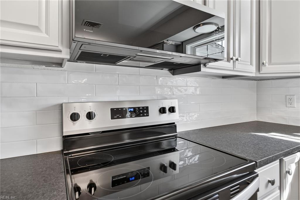 146 Cambridge Pl Property Photo 19