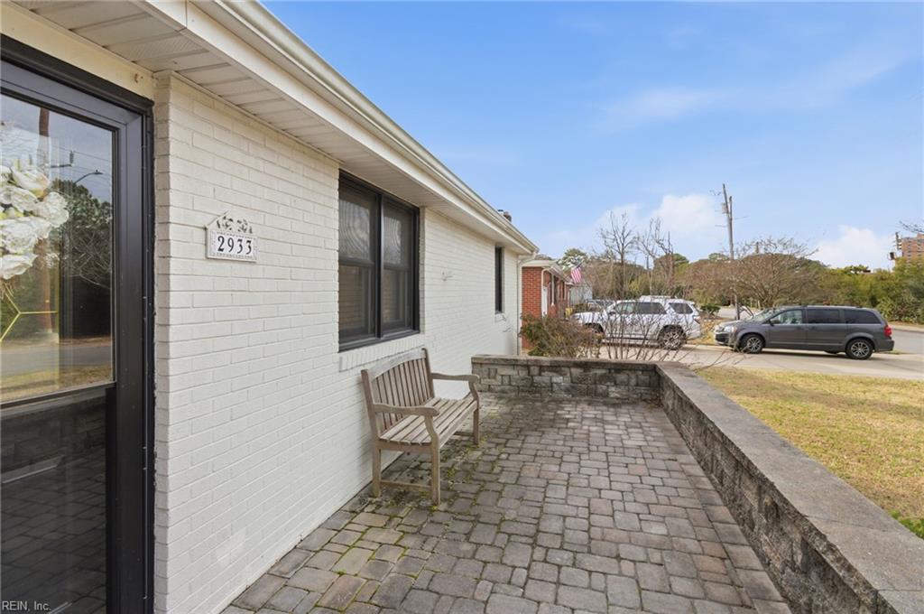 2933 Cape Henry Dr Property Photo 3