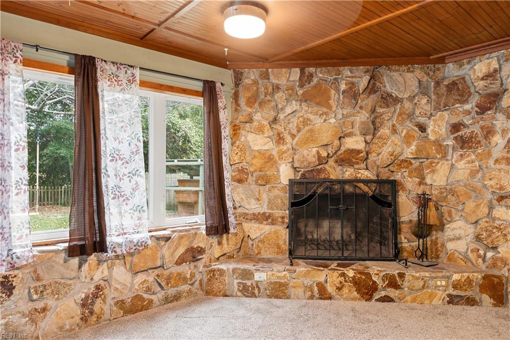 1610 Crescent Dr Property Photo 20